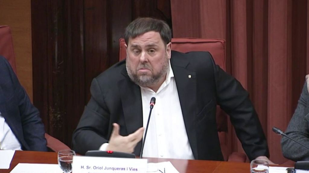 Junqueras, a los representantes de Ciudadanos: "¿Ahora que empezábamos a dialogar os marcháis?"
