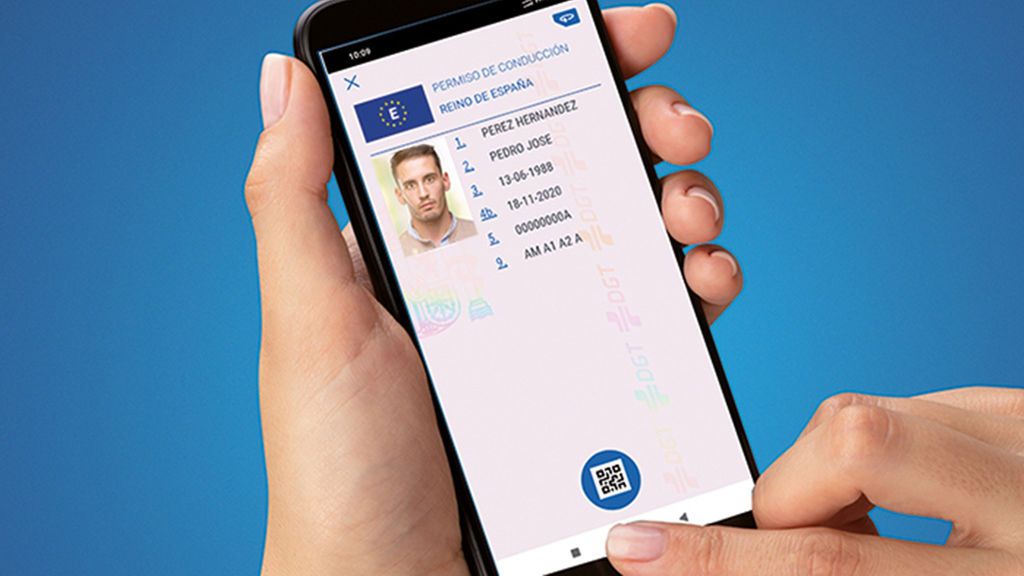 El carnet de conducir en el móvil con la nueva app de la DGT El carnet de conducir en el móvil con la nueva app de la DGT