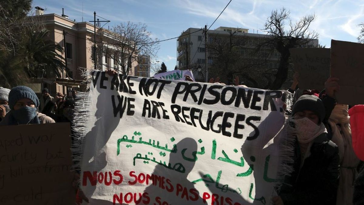 Grecia prepara barreras marinas para frenar a migrantes y refugiados Grecia prepara barreras marinas para frenar a migrantes y refugiados