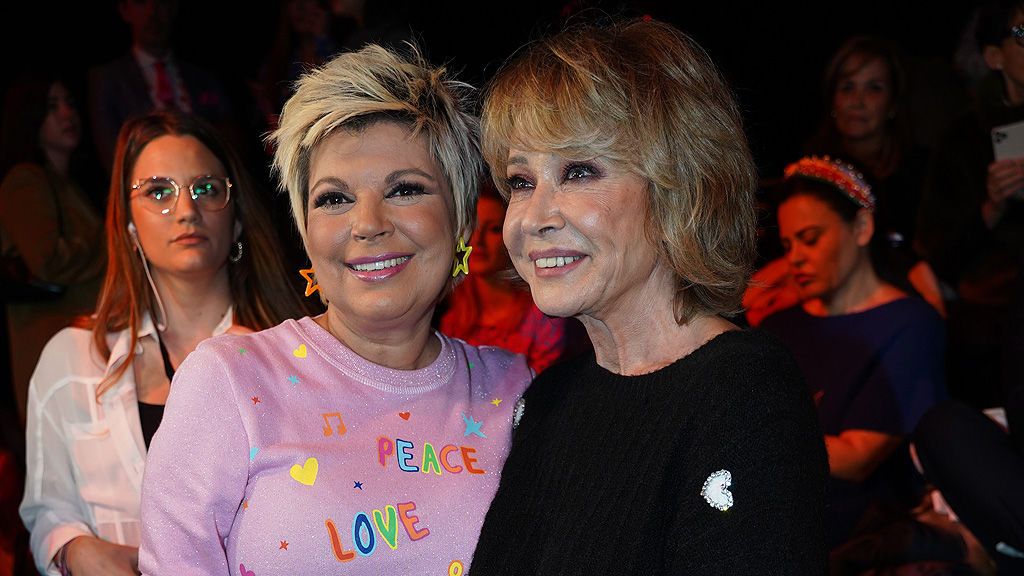 Mila Ximénez y Terelu Campos, antes del desfile