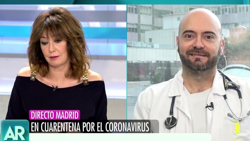 El doctor que atendió a la enfermera contagiada de ébola: "Las mascarillas sí son efectivas"