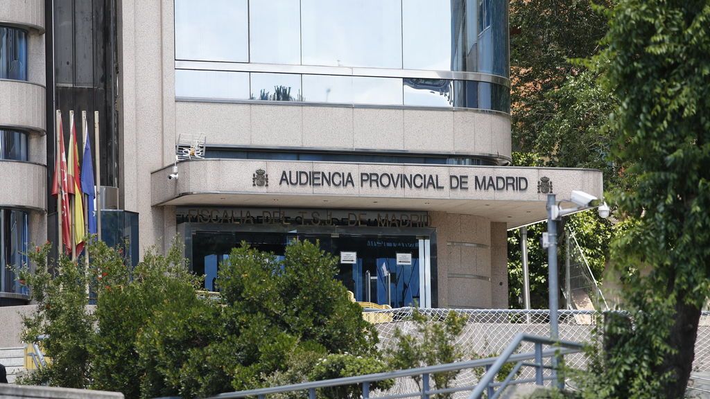 Declaran culpable de homicidio imprudente al joven acusado de matar de un disparo a su hermano Declaran culpable de homicidio imprudente al joven acusado de matar de un disparo a su hermano