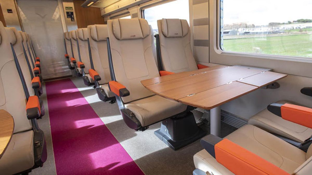 Renfe triplica la oferta de billetes de AVLO a 5 euros hasta el miércoles Renfe triplica la oferta de billetes de AVLO a 5 euros hasta el miércoles