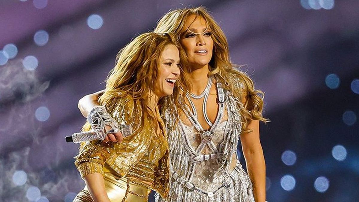 Lo que no se vio de la Super Bowl: la complicidad entre Jennifer López y Shakira tras su actuación