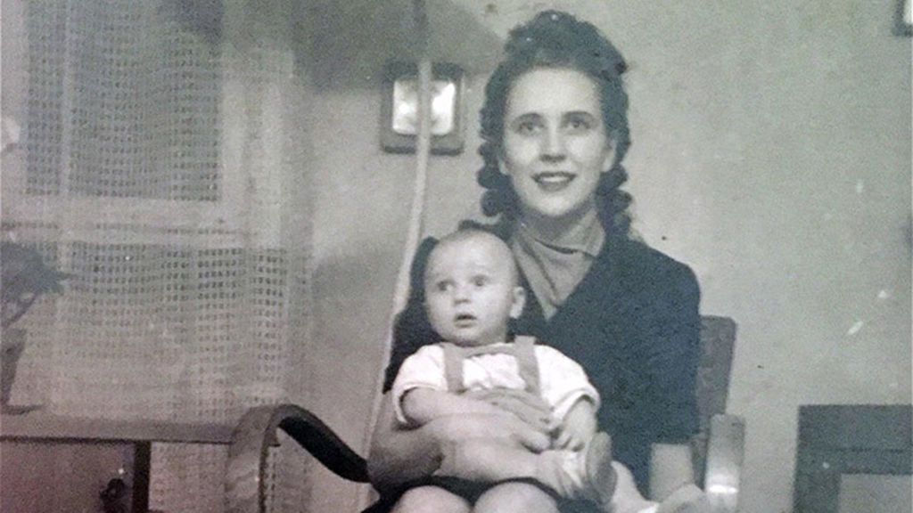 Una sueca de 94 años sigue buscando a su hijo, presuntamente robado en Chipiona en 1948 Una sueca de 94 años sigue buscando a su hijo, presuntamente robado en Chipiona en 1948
