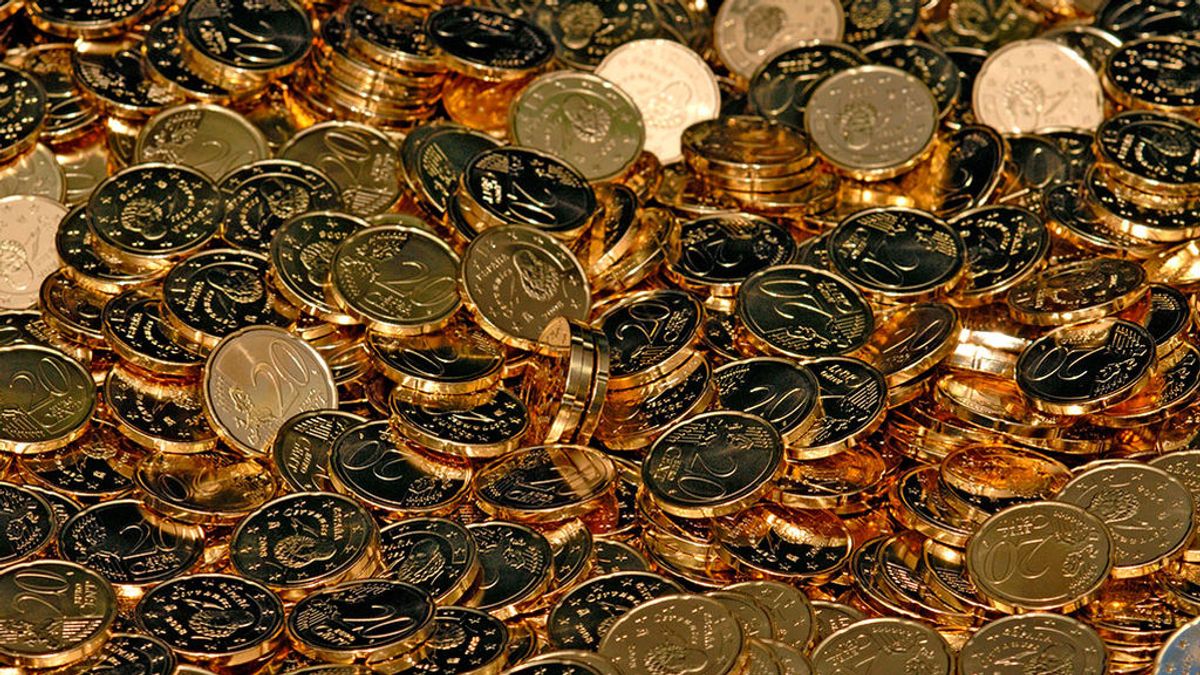 Los españoles aún guardan 267.715 millones de pesetas en billetes y monedas Los españoles aún guardan 267.715 millones de pesetas en billetes y monedas