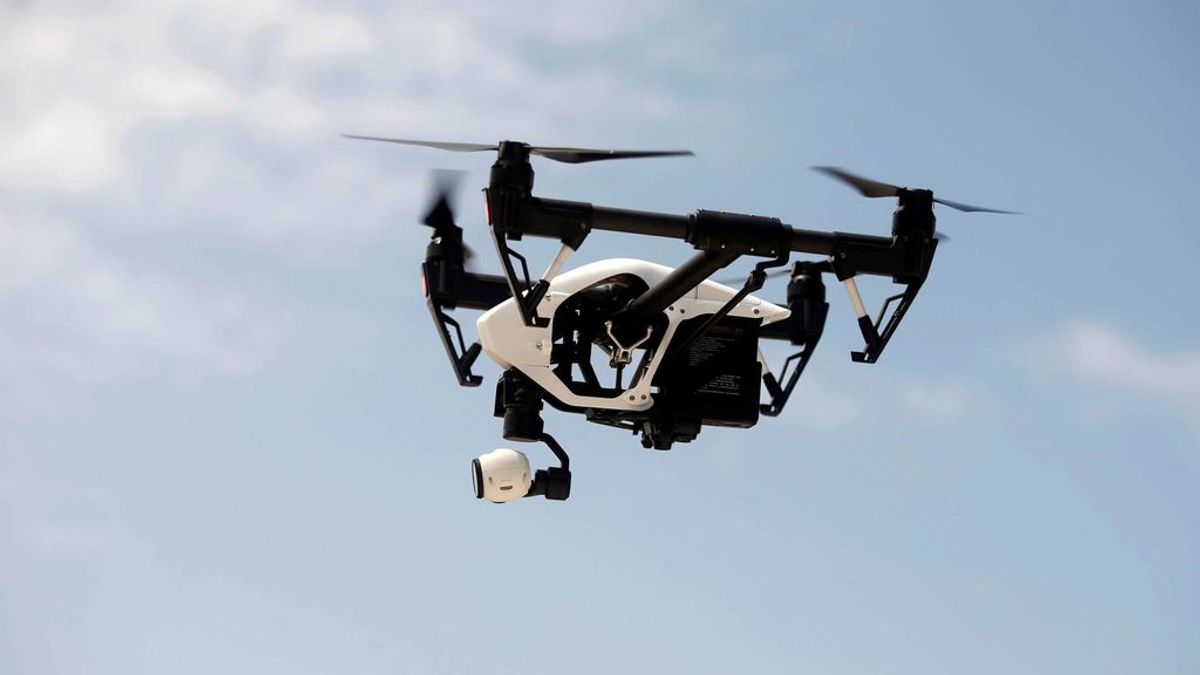 Un hombre es detenido con un dron en relación al cierre del aeropuerto de Barajas