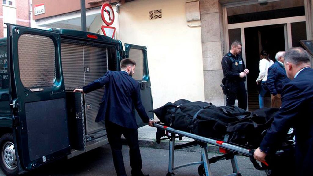 La Policía Nacional busca a la expareja de la mujer hallada muerta en Gijón La Policía Nacional busca a la expareja de la mujer hallada muerta en Gijón