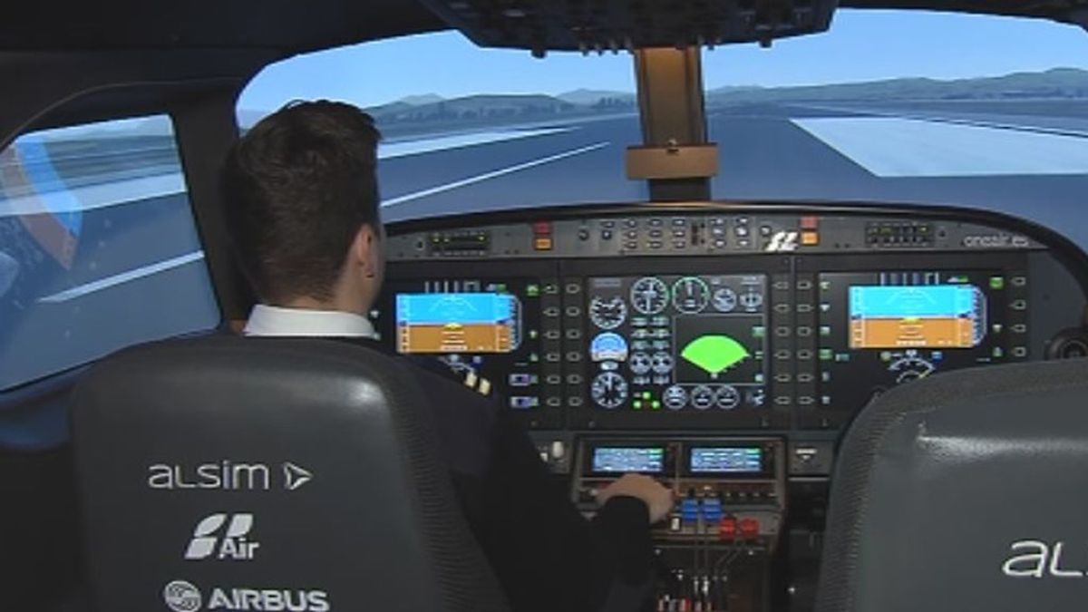 La situación de emergencia que vivió el vuelo Air Canadá ayer la ensayan con frecuencia los pilotos en simuladores