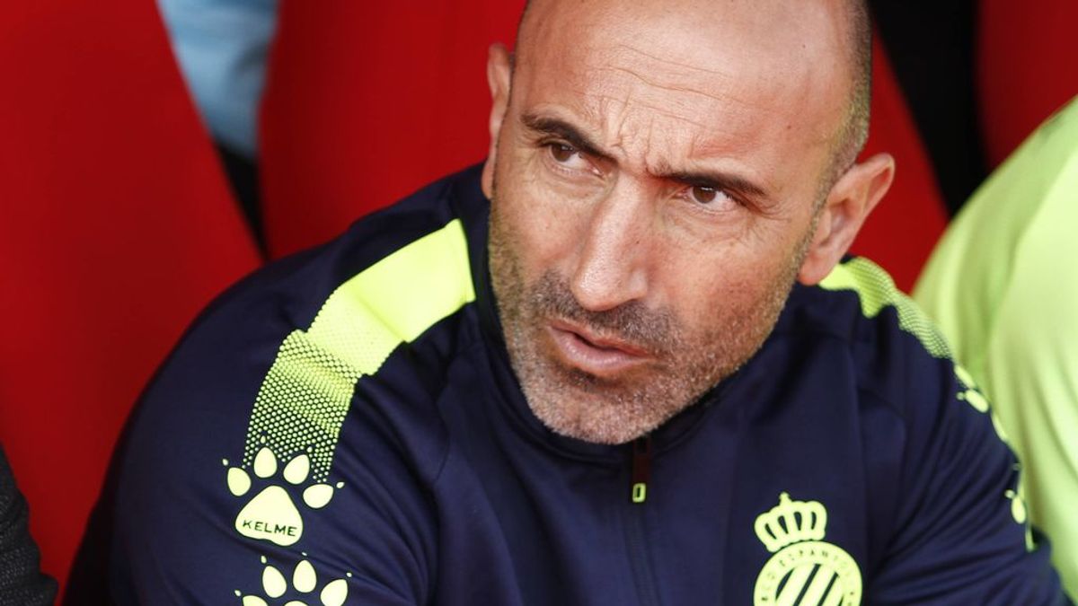 Abelardo pagó 30.000 euros a una trama que extorsionaba a usuarios de páginas de contactos sexuales por "amenazas a su familia" Abelardo pagó 30.000 euros a una trama que extorsionaba a usuarios de páginas de contactos sexuales por "amenazas a su familia"