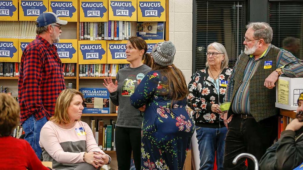 Caos en Iowa por el retraso de los resultados de las primarias demócratas Caos en Iowa por el retraso de los resultados de las primarias demócratas