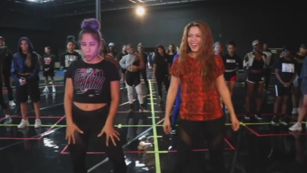 Shakira te enseña a bailar como ella en la Super Bowl
