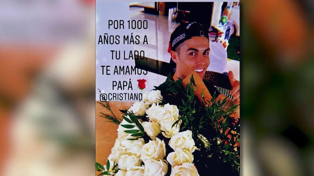Cristiano celebra su cumpleaños rodeado de los suyos