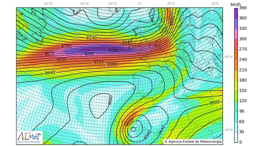 300 hPa madrugada lunes