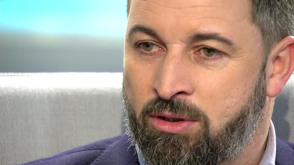 Abascal: "España está en manos de tiranos y de separatistas"