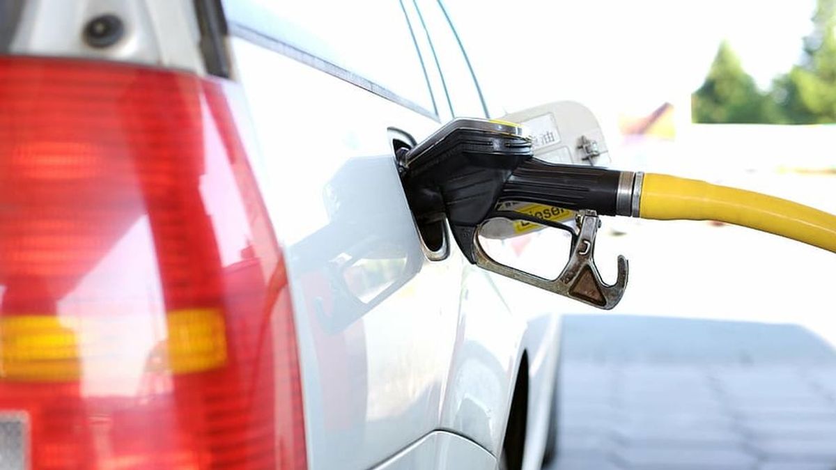 Trucos de taxista para ahorrar combustible conduciendo tu coche habitual