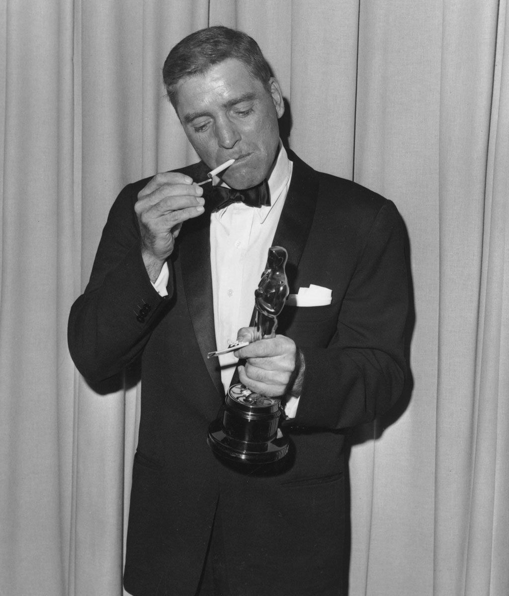 A los Oscar, con esmoquin