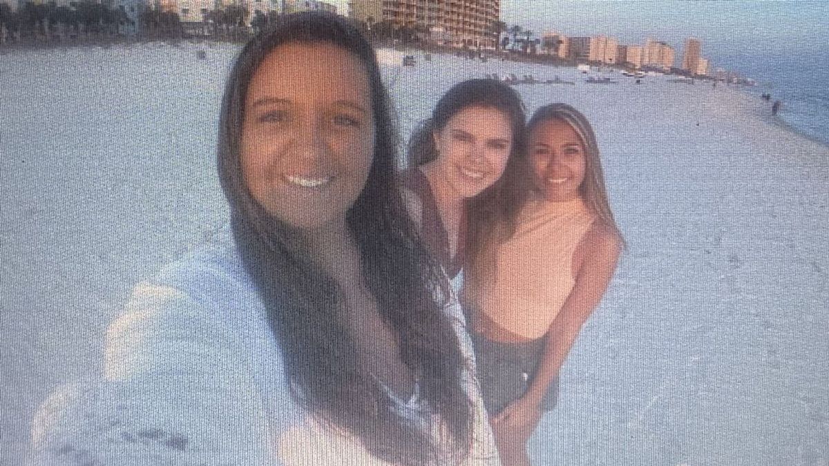 El lado bueno de las redes sociales: una joven encuentra su bolso perdido gracias a la publicación de un usuario El lado bueno de las redes sociales: una joven encuentra su bolso perdido gracias a la publicación de un usuario