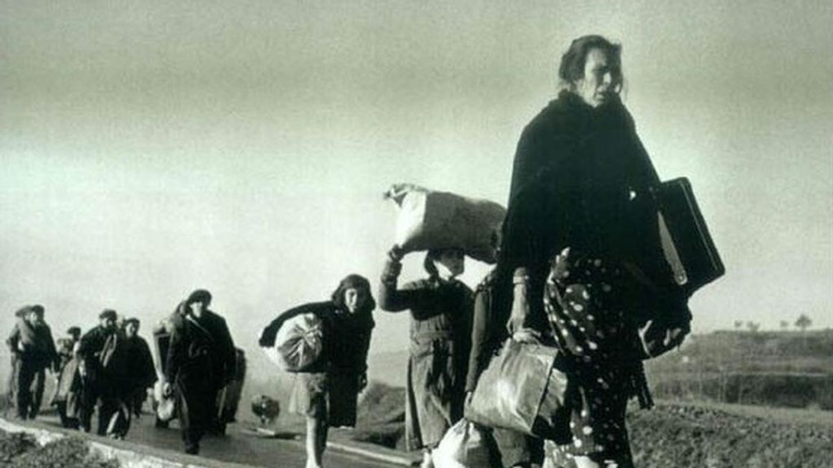 La ‘Desbandá’ cumple 83 años: “Estábamos indefensos en la carretera ante los bombardeos de los aviones de Franco” La ‘Desbandá’ cumple 83 años: “Estábamos indefensos en la carretera ante los bombardeos de los aviones de Franco”