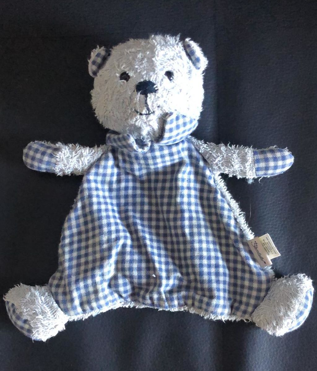 La pista del octavo concursante oficial de 'Supervivientes 2020': un osito de peluche