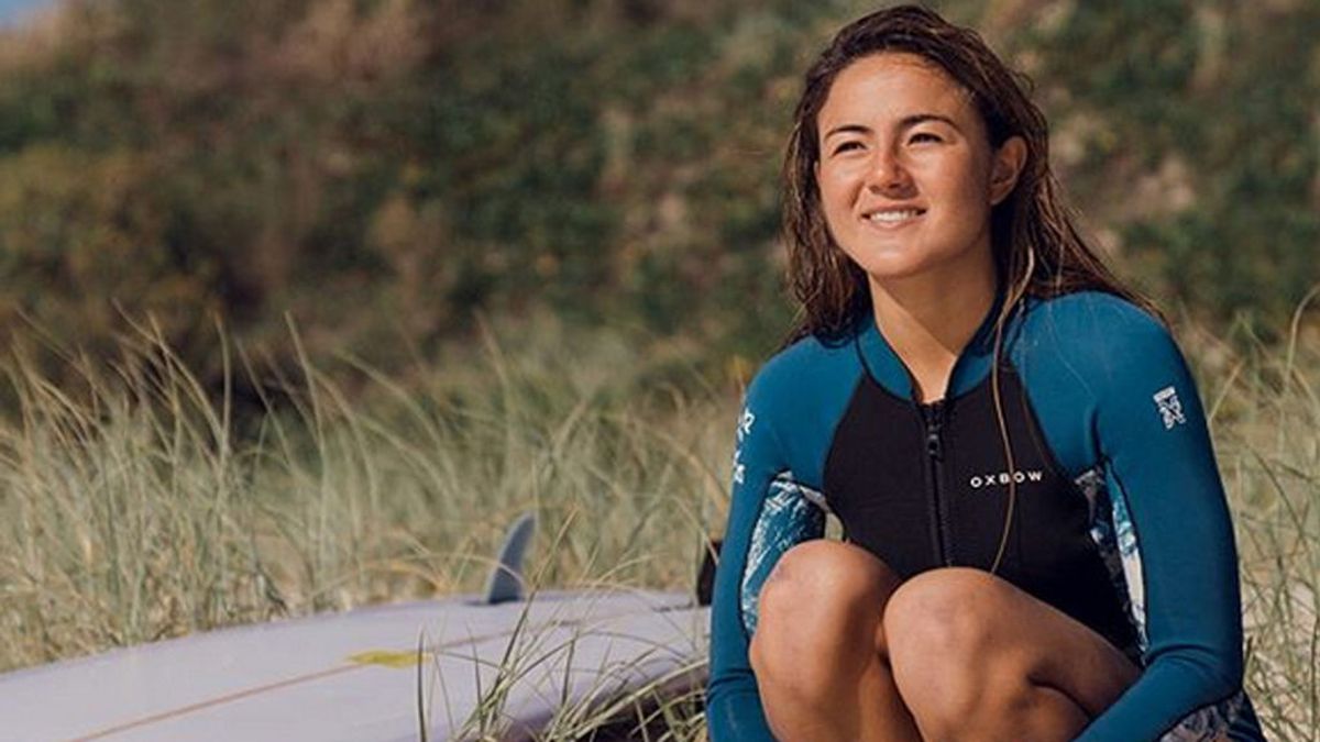 Muere la campeona francesa de surf Poeti Norac a los 24 años