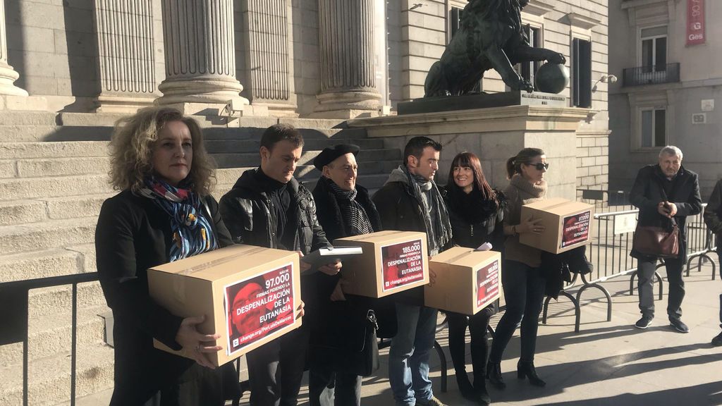 El Congreso tramitará este martes la ley de la eutanasia del PSOE por tercera vez El Congreso tramitará este martes la ley de la eutanasia del PSOE por tercera vez