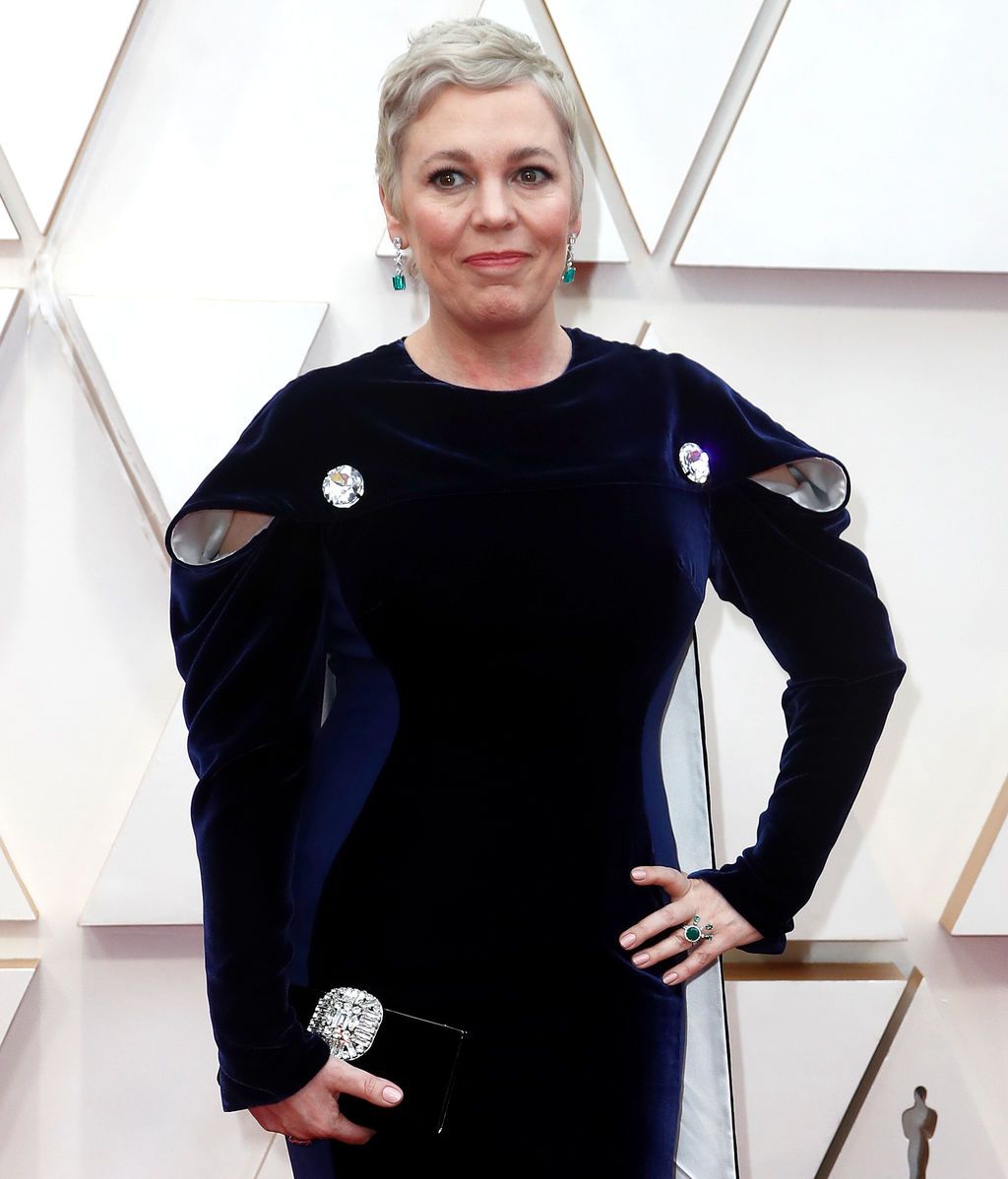 Olivia Coleman posa en la alfombra roja de los Premios Óscar 2020