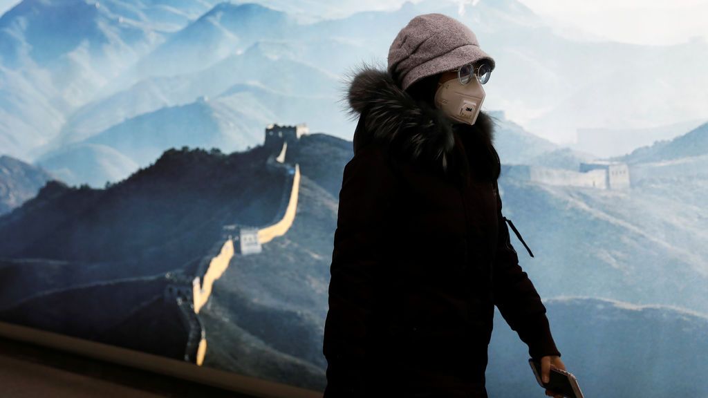China: 908 muertos y ya son 40.171 los afectados en el país China: 908 muertos y ya son 40.171 los afectados en el país