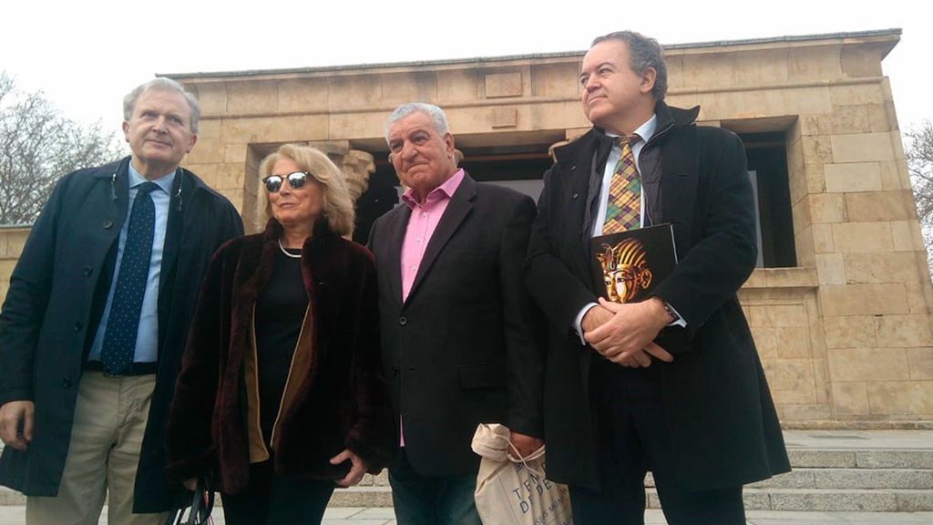 El Templo de Debod se queda en Madrid y el Ayuntamiento se compromete a cuidarlo El Templo de Debod se queda en Madrid y el Ayuntamiento se compromete a cuidarlo