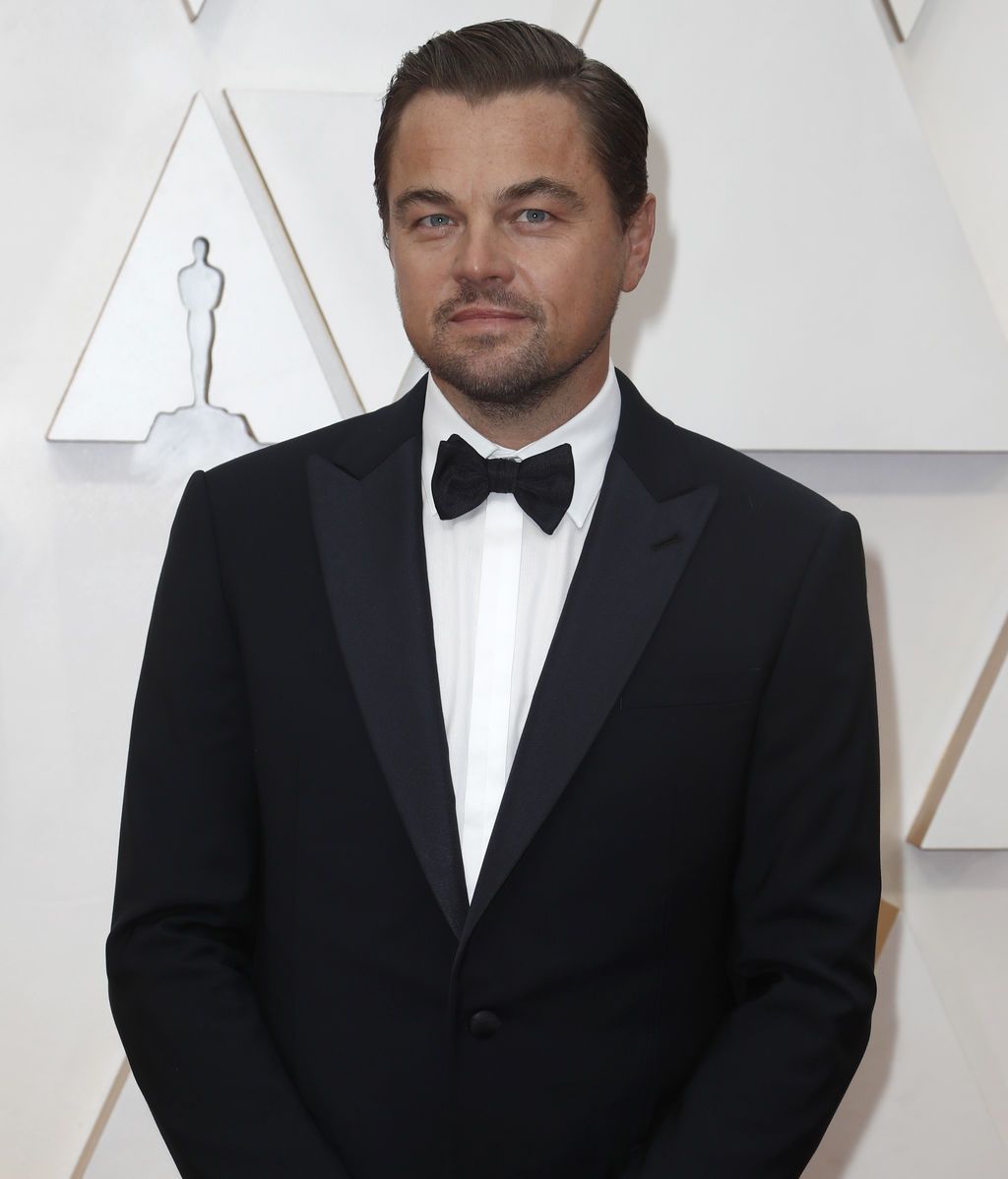 Leonardo DiCaprio posa en la alfombra roja de los Premios Óscar 2020