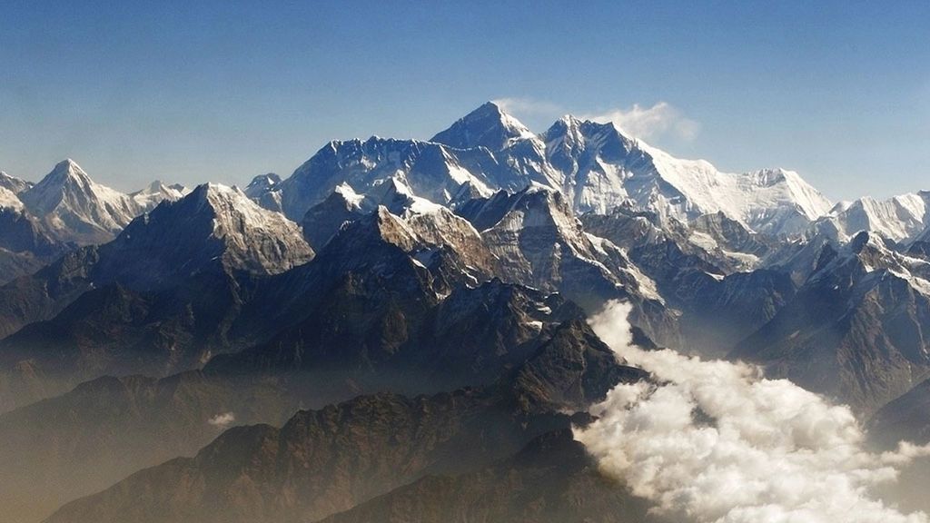 A más de 10 mil kilómetros de Londres, el Himalaya guarda evidencia de las primeras emisiones de la Revolución Industrial A más de 10 mil kilómetros de Londres, el Himalaya guarda evidencia de las primeras emisiones de la Revolución Industrial