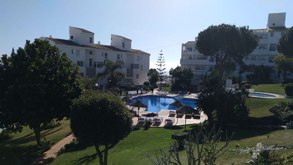 Comienza la investigación paralela encargada por la familia de los 3 fallecidos en una piscina de Mijas