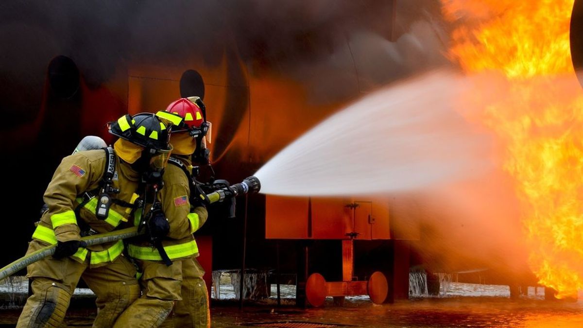 Un día en la vida de un bombero de 48 años: entrenamiento, adrenalina y mucha calma