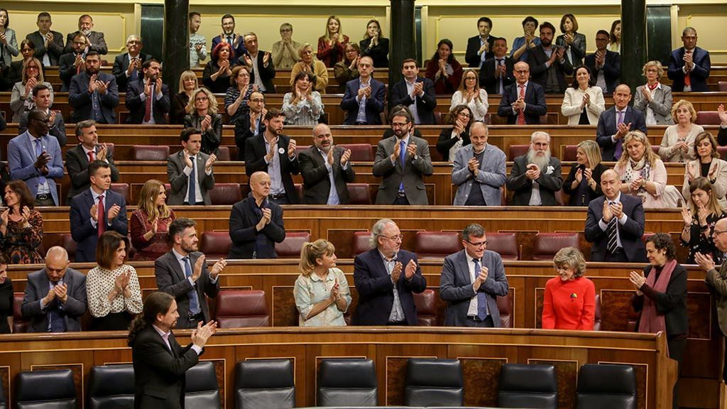 El Congreso da luz verde a la ley de eutanasia con el único voto en contra de PP y Vox
