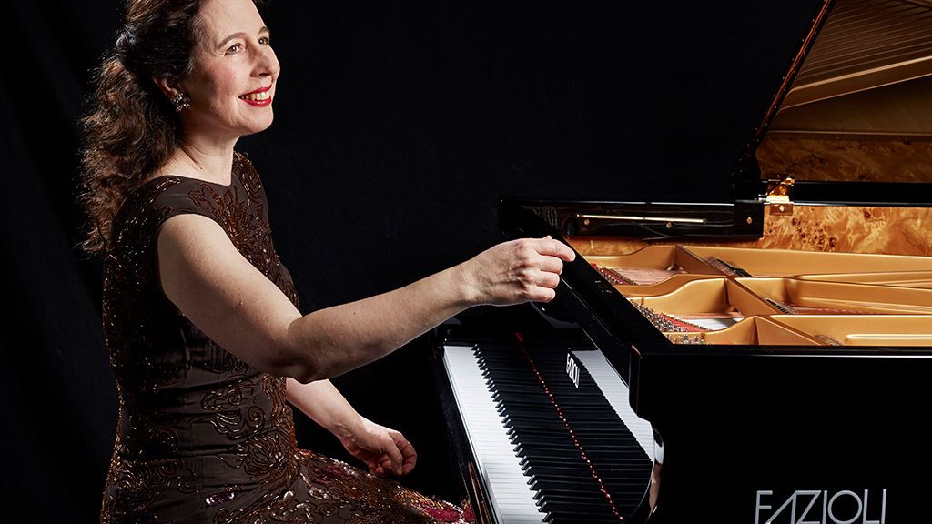 Destrozado en una mudanza el piano de 180.000 euros de la virtuosa Angela Hewitt Destrozado en una mudanza el piano de 180.000 euros de la virtuosa Angela Hewitt