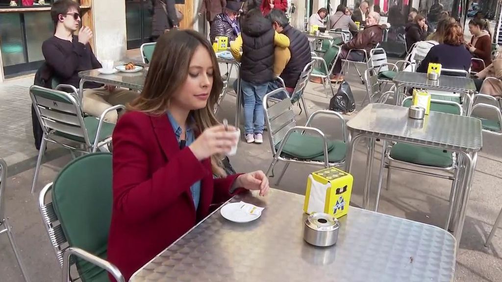 Encuesta: ¿Te parece bien que la empresa descuente el tiempo de fumar o el café de la jornada laboral? Encuesta: ¿Te parece bien que la empresa descuente el tiempo de fumar o el café de la jornada laboral?