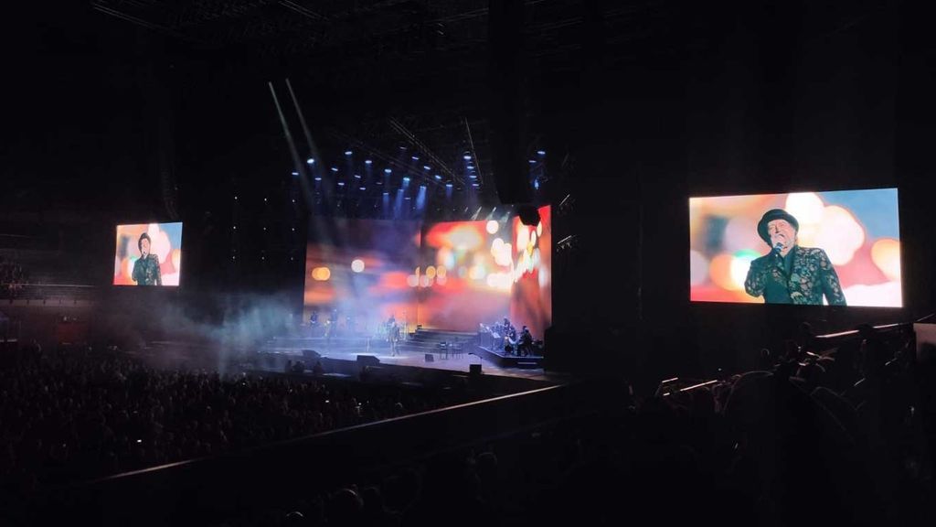 EuropaPress_2646846_Joaquín_Sabina_durante_su_concierto_en_el_Wizink_Center_el_12_de_febrero_de_2020