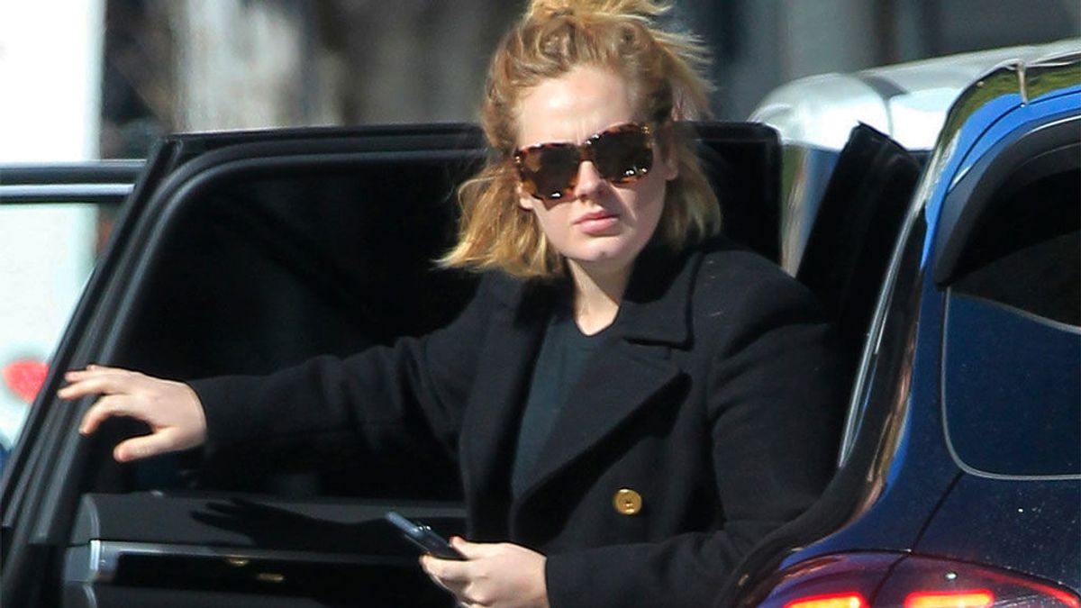 El disgusto de Adele en plena calle y el verdadero motivo de su adelgazamiento El disgusto de Adele en plena calle y el verdadero motivo de su adelgazamiento