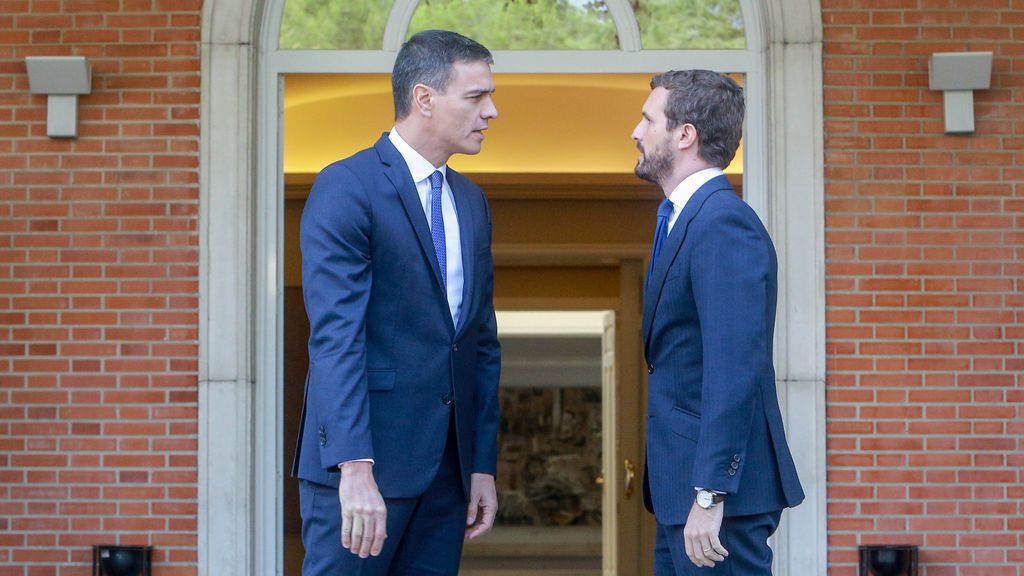 Sánchez y CasadO en Moncloa Sánchez y CasadO en Moncloa