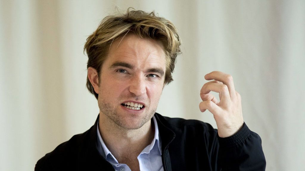 Las primeras imágenes de Robert Pattinson como Batman descolocan a los seguidores del superhéroe Las primeras imágenes de Robert Pattinson como Batman descolocan a los seguidores del superhéroe