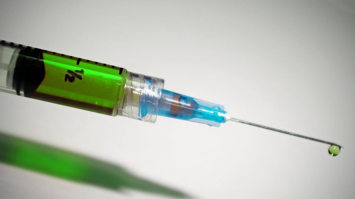 Desarrollan una nueva vacuna para la neumonía más eficaz y más económica: su precio no alcanza los 2 euros