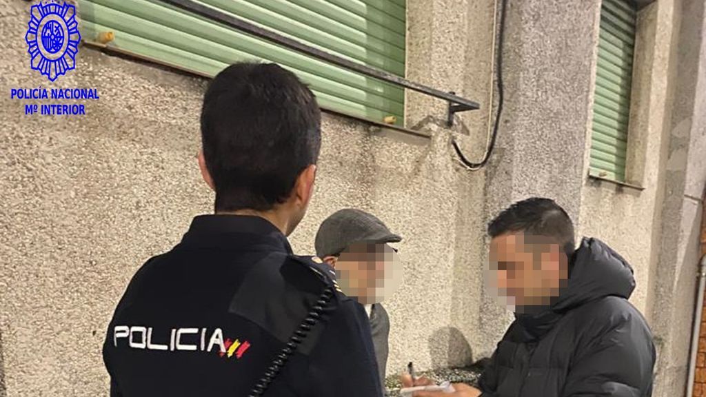 Detenido un hombre por abusar de un menor discapacitado en un baño de la estación de tren de Santander Detenido un hombre por abusar de un menor discapacitado en un baño de la estación de tren de Santander