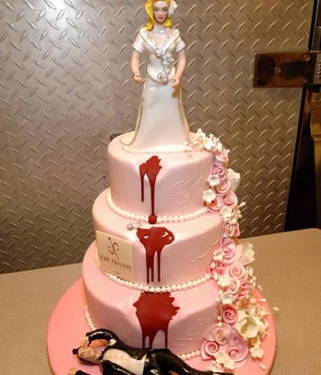Las mejores tartas para celebrar tu divorcio, en imágenes / RiotDaily
