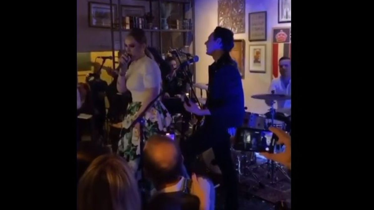 Adele revela la fecha de su nuevo disco en una boda: "¡Esperad mi álbum en septiembre!"