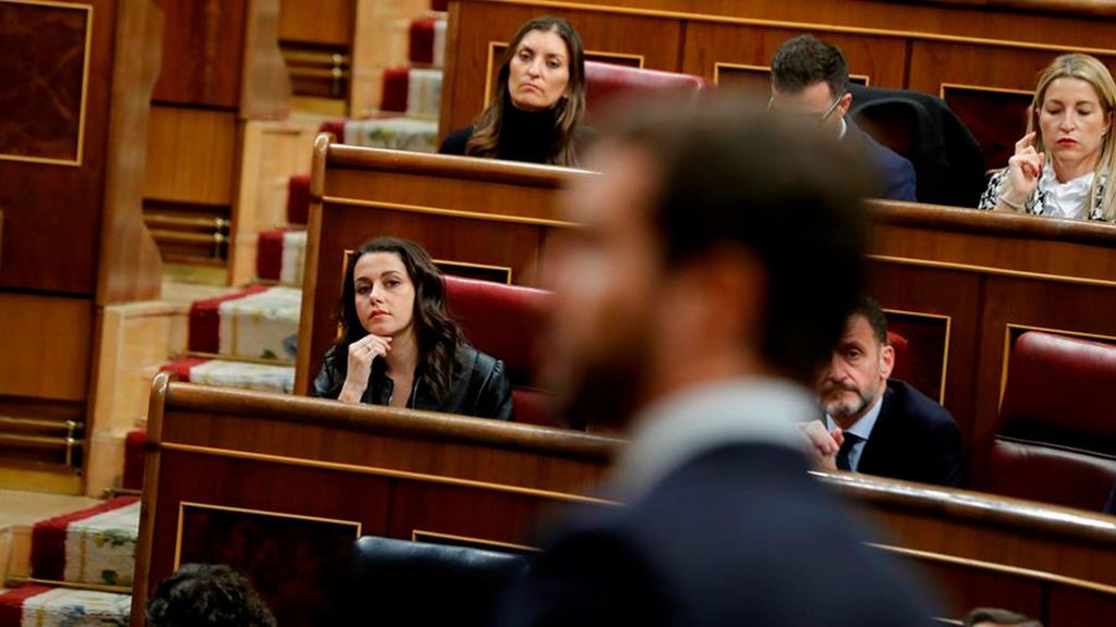 Ciudadanos presiona al PP y convoca primarias en Galicia y País Vasco Ciudadanos presiona al PP y convoca primarias en Galicia y País Vasco