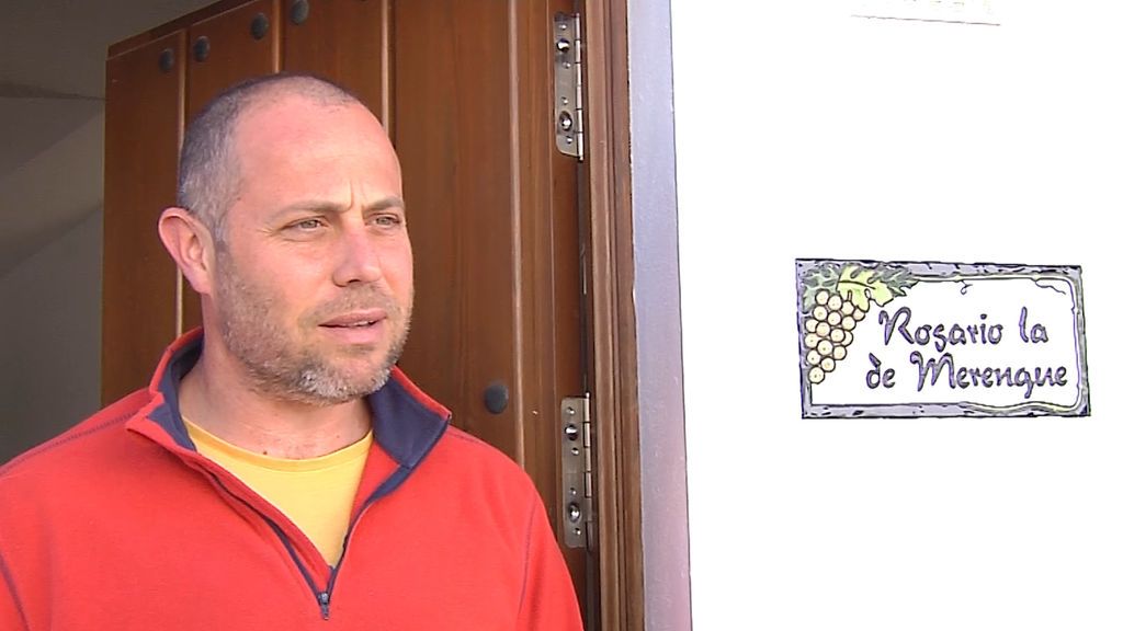 200 placas con nombre de mujer homenajean a las mujeres rurales en el pueblo más pequeño de Málaga