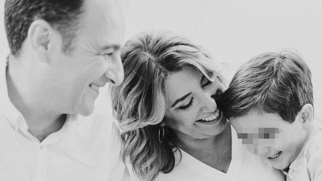 SUSANA DÍAZ DA A LUZ