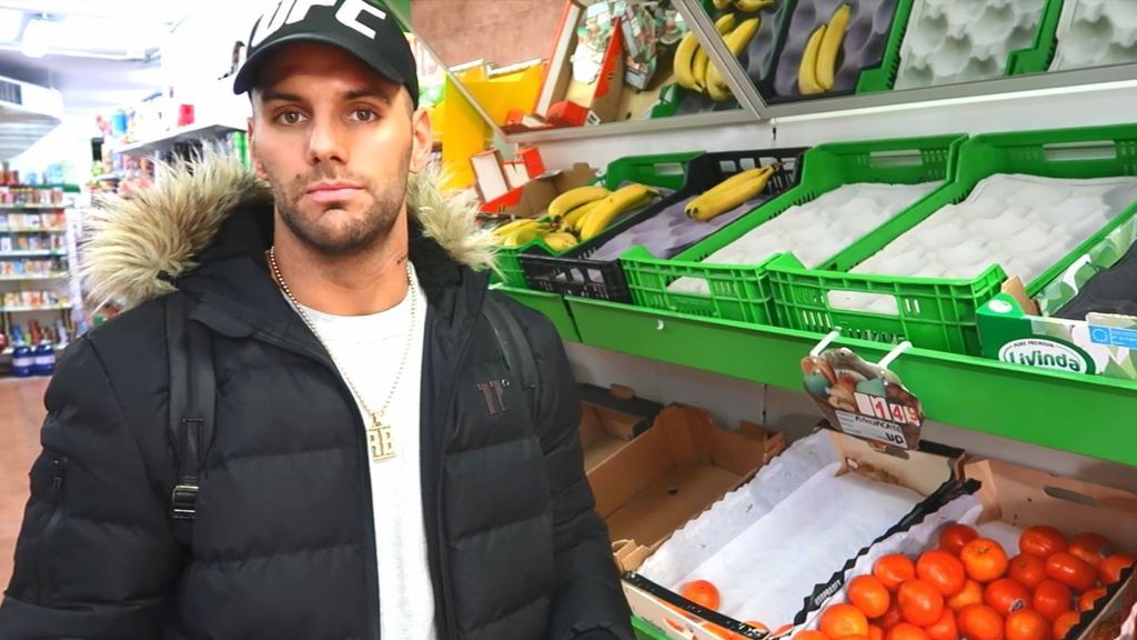 Barranco, comprando comida.