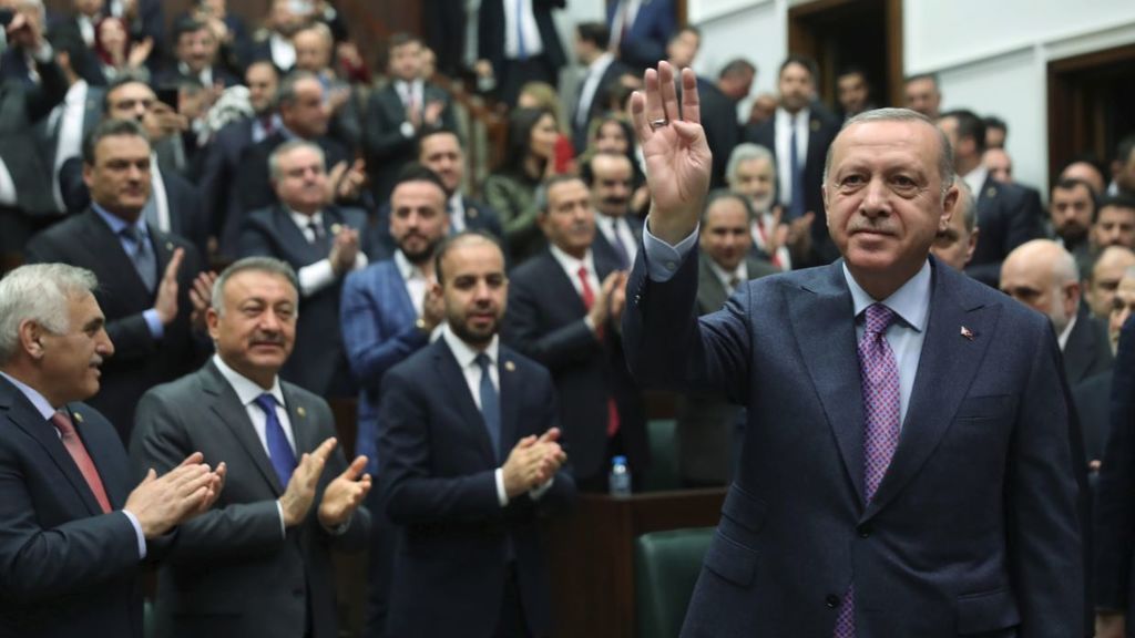 Erdogán amenaza con intervenir en Siria de forma inminente Erdogán amenaza con intervenir en Siria de forma inminente