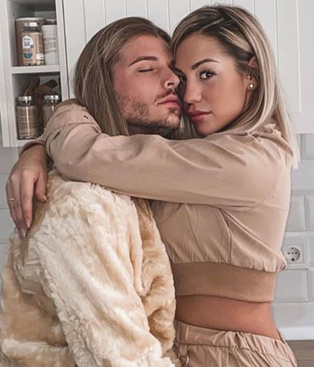 JX2xaLCJH7EsxUMVtsfKV